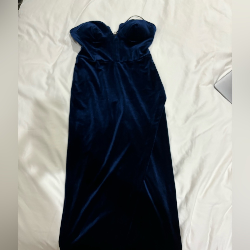 Blue dress